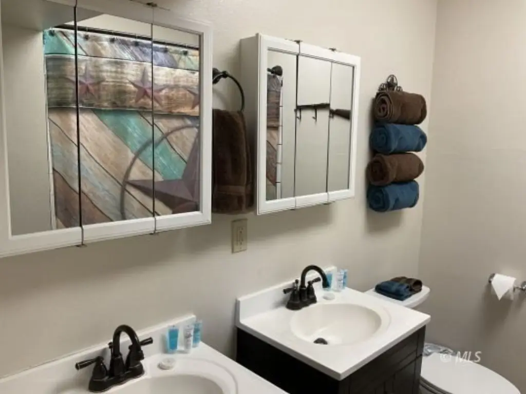 Picture 30
