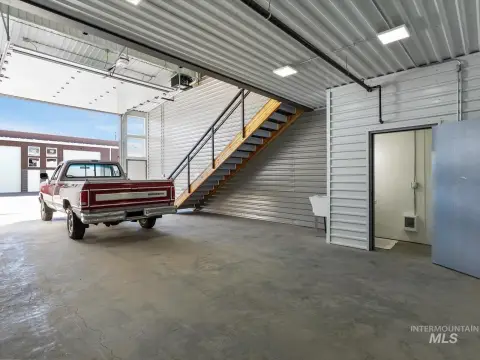 New Flex Space with Oversized Garage