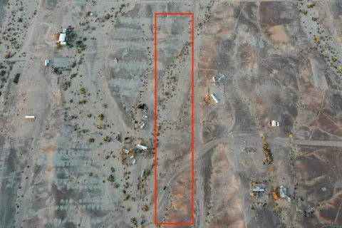 10 Acres in Felicity, CA