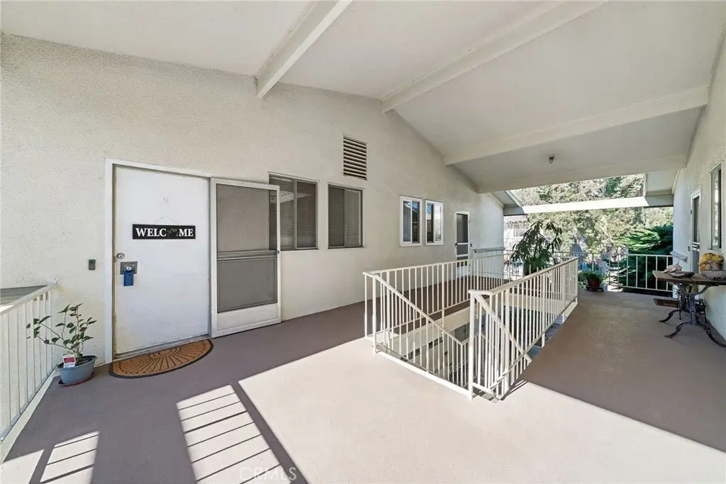 225 Avenida Majorca, Laguna Woods, CA 92637