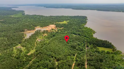 Land Near Lake O' the Pines