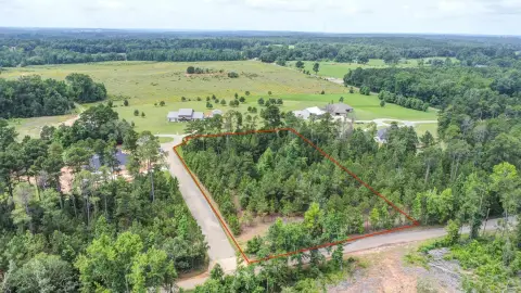 Residential Land in Peaceful Setting