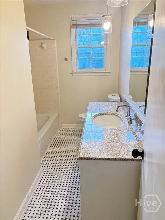Picture 19