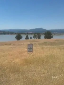 Lakefront Lot in California Pines