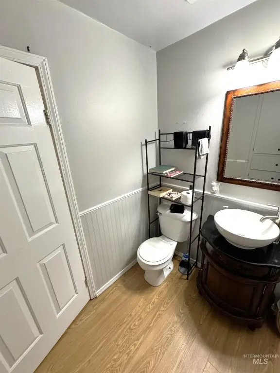 Picture 9