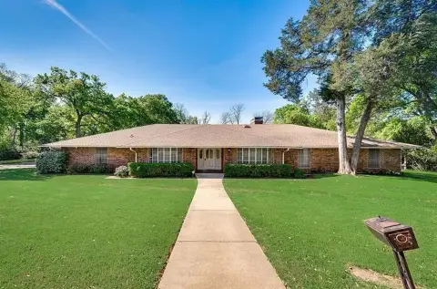 Office Building in Duncanville, TX