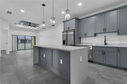 Tile-Finished Duplex