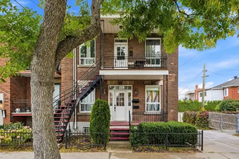 Triplex with Private-Entry Suite