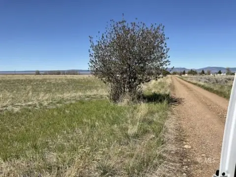 Davis Creek Vacant Land
