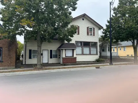 Fort Wayne Triplex Near Franke Park