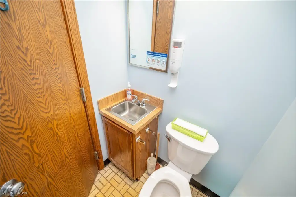 Picture 16