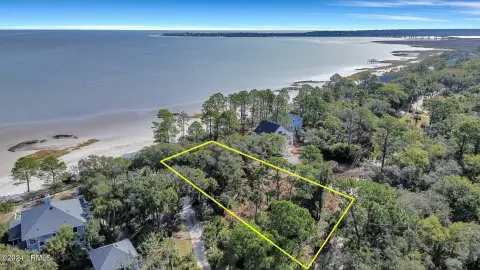 Oceanfront Lot in Coffin Point