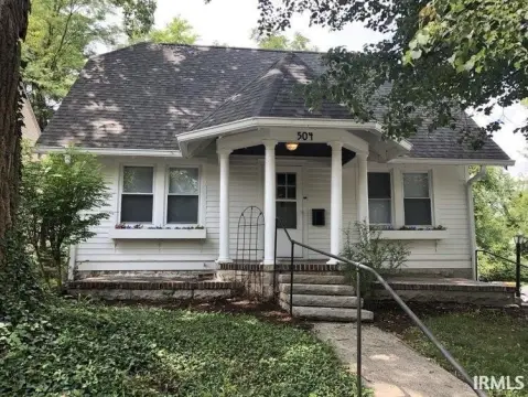 Charming Home Near Indiana University