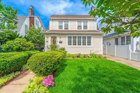 Jamaica Hills Two-Family Home