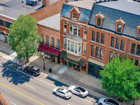 Historic Downtown Chillicothe Commercial Building