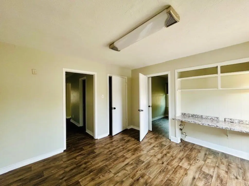 Picture 8