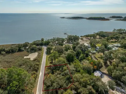 Carrabelle, FL Residential Land