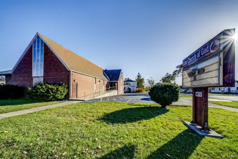 Harvey Mixed-Use Income Property