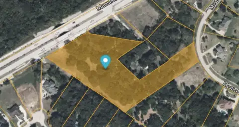 Texas Sized Lot in Lake Ridge