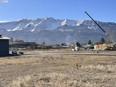 View Lot in Joseph, Oregon