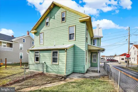 Updated Duplex with Income Potential