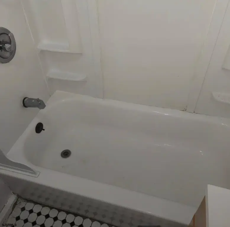 Picture 16