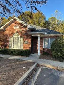 Prime Commercial Office Opportunity