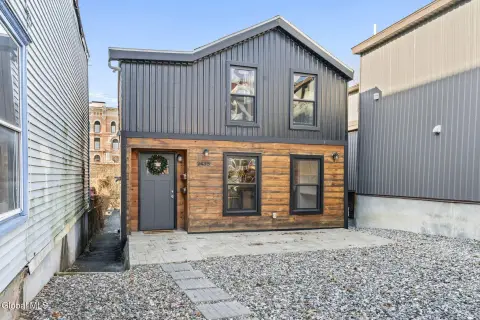 Renovated Two-Family Near Downtown Troy