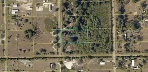 Residential Land in Clewiston, Florida