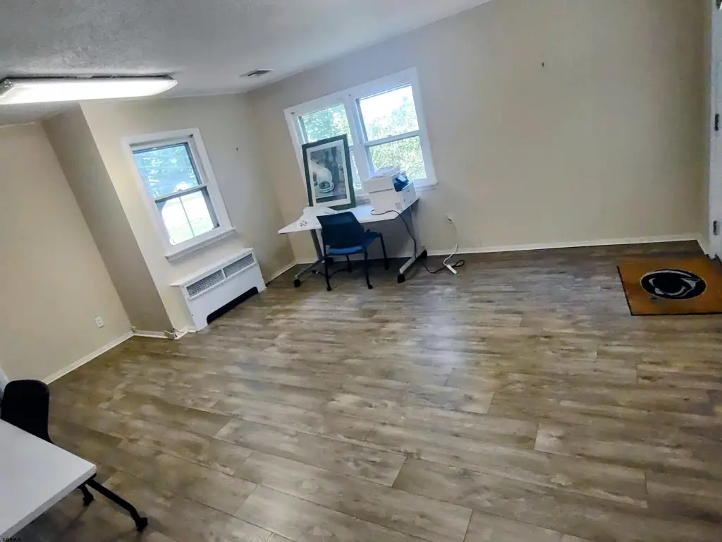 Picture 5
