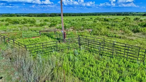 30.15 Acre Tract in Windthorst