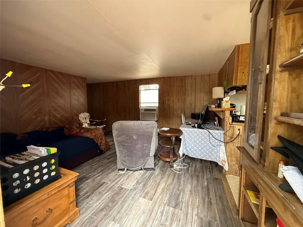 Picture 10