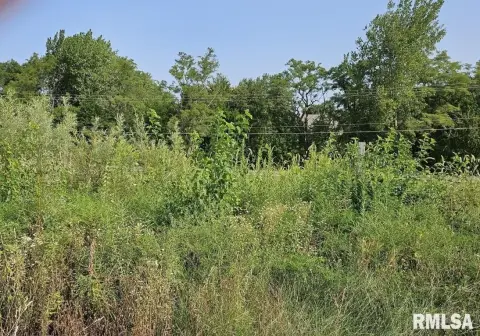 Residential Land Near Golf Course