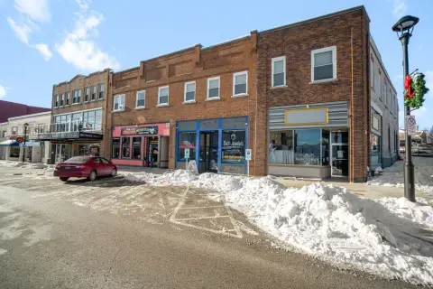 Historic Mixed-Use Building in West Bend