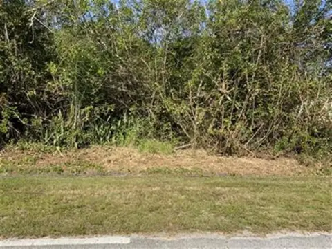 Residential Lot in Port Saint Lucie