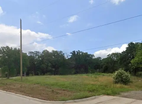 Commercial Lot in Lakeside, TX
