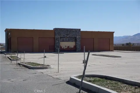 Apple Valley Plaza Commercial Opportunity