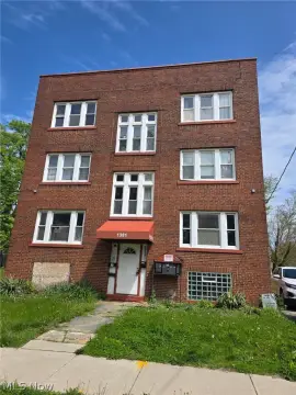 7-Unit Brick Apartment Building