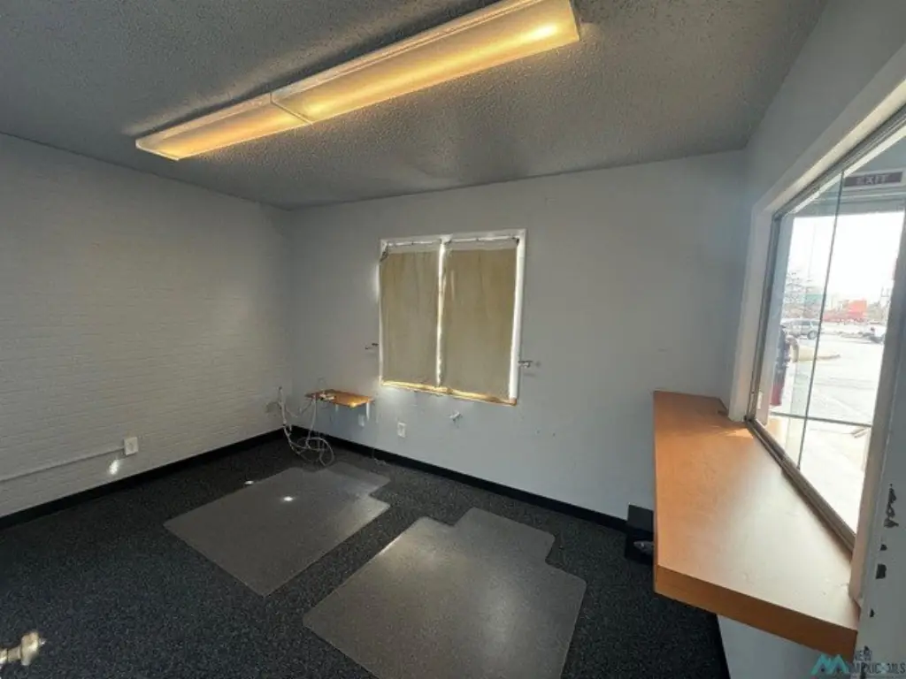 Picture 16