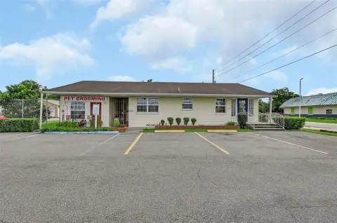 DeLand Retail Corner Lot