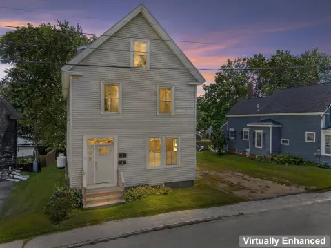 Duplex with Third-Floor Space