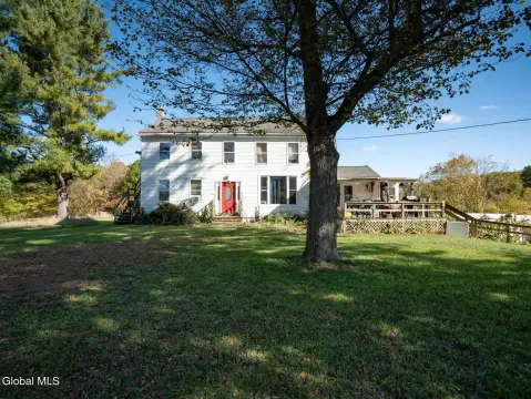 East Greenbush 14-Acre Colonial Property