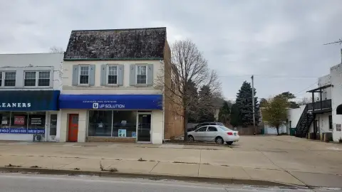 Northfield Mixed-Use Building For Sale