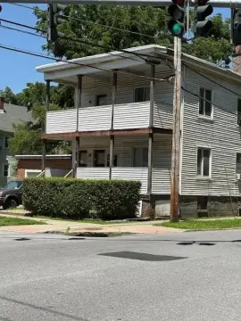 Poughkeepsie Quadruplex with Adjoining Lot