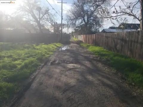 Residential Land in Stockton, CA