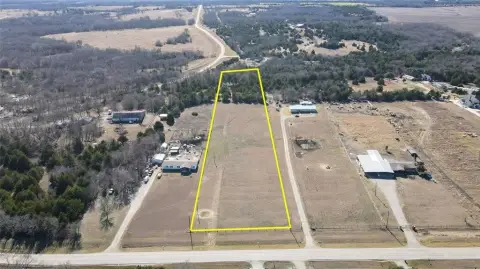 5-Acre Tract in Whitewright, TX