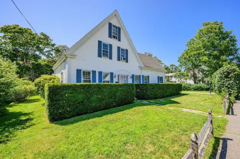 Victorian Quadplex with Private Yard