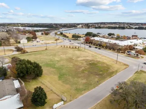 Prime Commercial Land Near Downtown