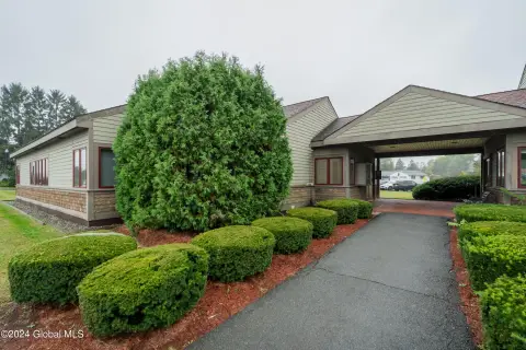 Professional Office Space For Rent