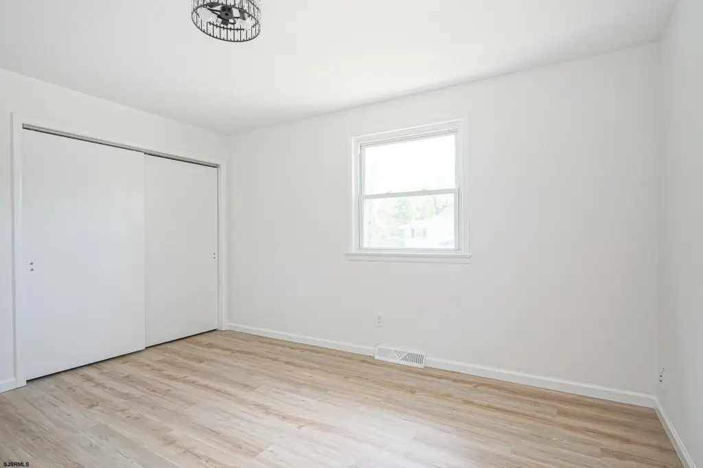 Picture 18